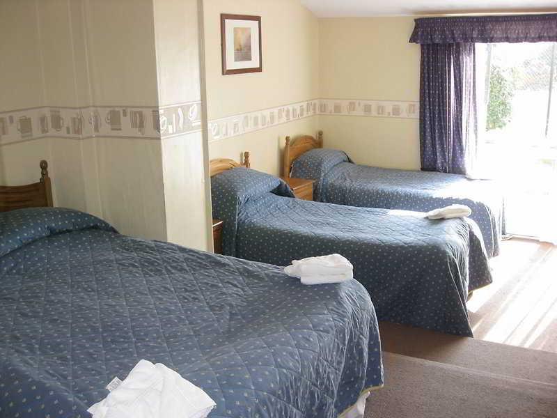 Croydon Court Hotel Buitenkant foto